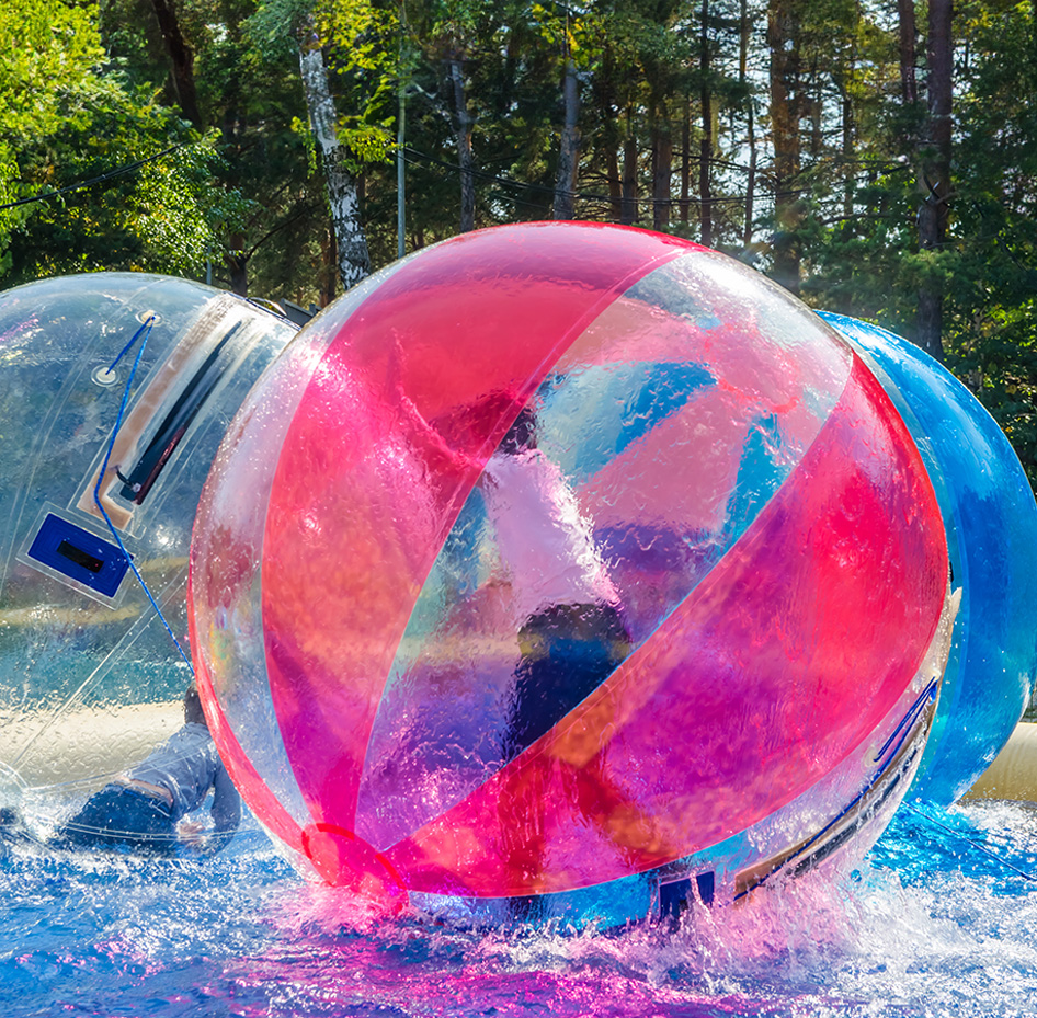 Aqua Ball im Waterpark am Weissenhäuser Strand